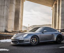 mini-coupe-parking-highway-bridge